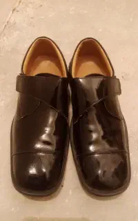 کفش ورنی سایز نوجوان