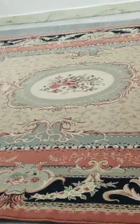 دو عدد قالی ۷۰۰شانه در حد بسیار بسیارنو