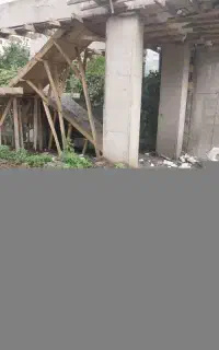 یک نفر آرماتوربند یا گارگر ساده