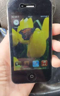 ایفون 4 فیک