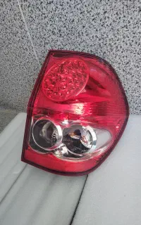 چراغ خطر عقب لندمارک سمت راست