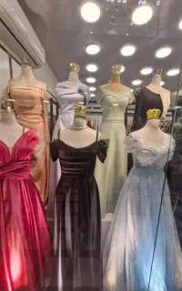فروشنده لباس مجلسی