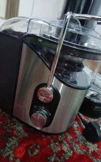 آبمیوه گیری ۴کاره