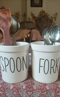 جای قاشق و چنگال سرامیکی