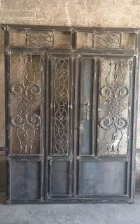 جوشکاری ساخت انواع درب کلاف فرم نرده و