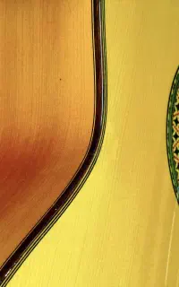 گیتار اصلی‌الحمبرا 7FC خاصترین فلامنکو اسپانیایی