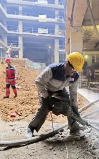 استخدام کارگر دائمی ساختمانی تسویه هفتگی
