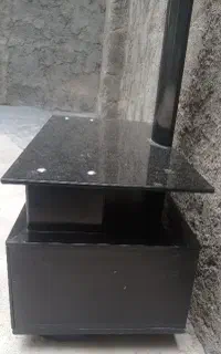 دکور شیشه‌ای دودی