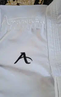 لباس آراوازاقد ۱۴۰جنس اصل نو
