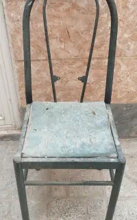 صندلی ناهار خوری فلزی