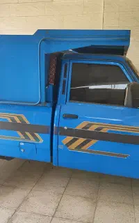 نیسان وانت بنزینی 402