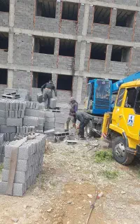 نیاز به چند اکیب گچکار