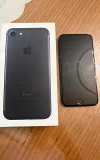 آیفون ۷ / iphone 7 / ایفون سون / مشکی ۱۲۸ گیگ