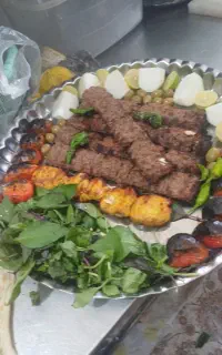 یه همکار سالن داری نیاز داریم