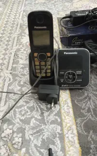 با سلام تلفن منزل و شارژر و سراهی نو