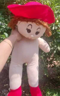 عروسک درحدنو  هستش