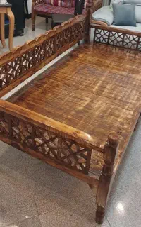 تخت سنتی چوبی گره چینی گیلان