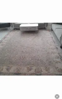 دو عدد فرش ۹متری درحد نو تمیز