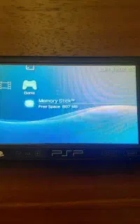 psp دستگاه بازی همراه
