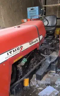 تراکتور ۲۸۵ تک مدل ۸۱