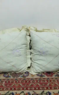 یک چفت پشتی کرپ پشم