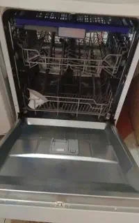 ظرفشویی بوش در حد نو نو