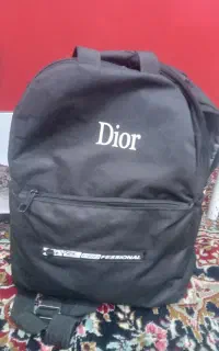 کوله مدرسه