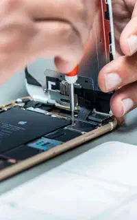 تعمیرات آیفون در سریعترین زمان