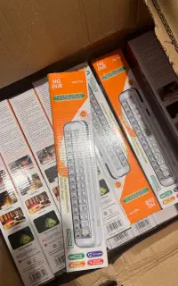 چراغ اضطراری و پروژکتور و لامپ و چراغ و سیم کابل