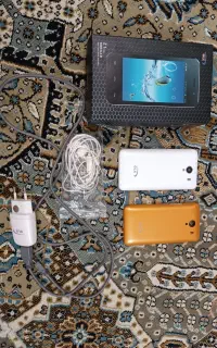 سونی اریکسون k550i و جی ال ایکس z1 و نوکیا ۲۶۰۰