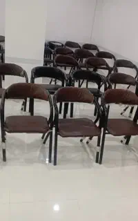 صندلی انتظار لوله‌ای دست دوم سالم