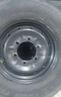 رینگ و لاستیک نیسان تیوبلس