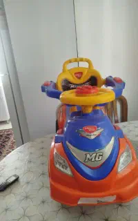 ماشین حمل کودک