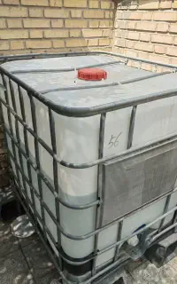 منبع ۱۰۰۰ لیتری حفاظ دار
