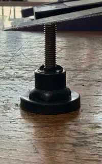 پایه کابینت پایه تنظیم پایه پیچی نمره ۸ پایه ۸