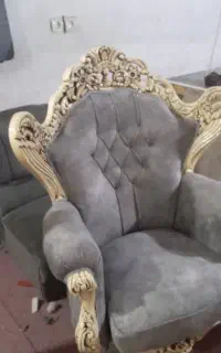 تعمیرات ورنگ کاری مبلمان گمبرون