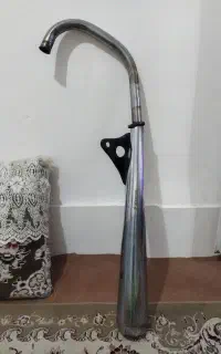 اگزوز و زین وگلگیر جلو