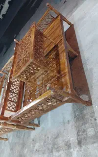 تخت سنتی چوبی شاهنشین کافه