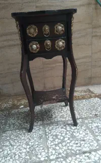 میز تلفن سالم