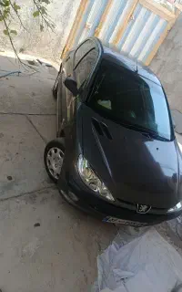 206 سالم