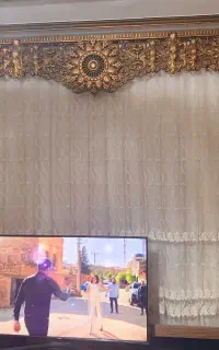 پرده  با کتیبه