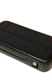 پاوربانک خورشیدی  (شارژ حتی بدون برق)