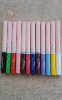 خط چشم رنگی