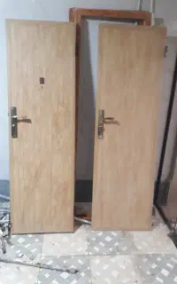 درب حمام ودستشویی