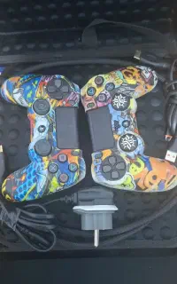 PS4به همراه مانیتور و تلوزیون