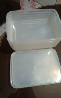 ظرف نگهدارنده و وسایل آشپز خانه