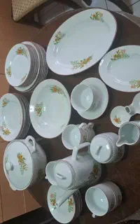 سرویس چینی بلغارستانی