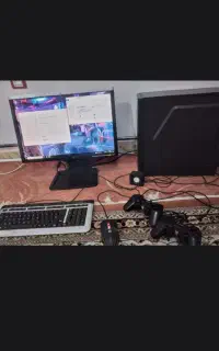 کیس و مانیتور