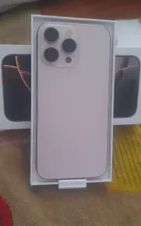 iPhone  poromax16 desert 256