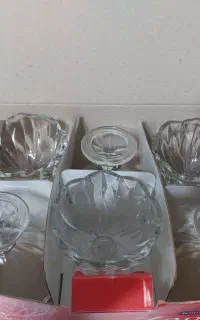 بستنی خوری بلوری